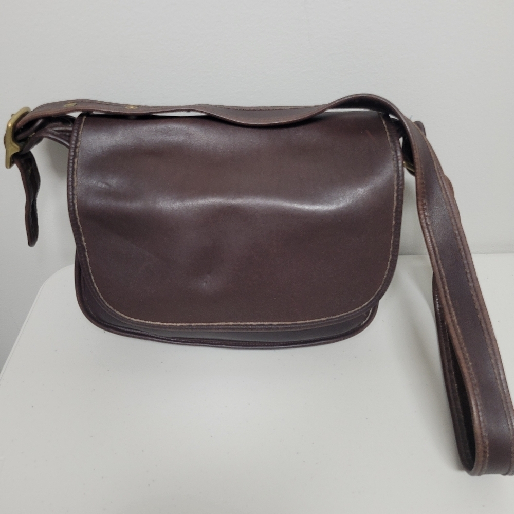 Coach #9951 Vintage Patricia Legacy Crossbody Shoulder Bag.